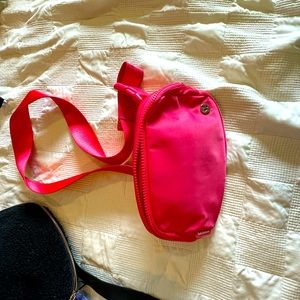 Hot pink lululemon belt bag
